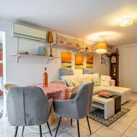 Le Grand Lapin Blanc Fleury (Aude)